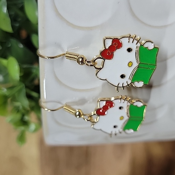 Hello Kitty Bookworm Drop Earrings - Picture 5 of 5